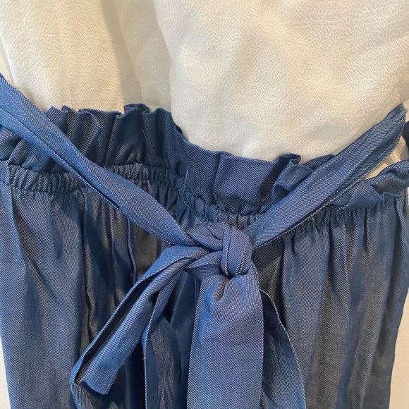 Blue & white romper - Picture 3 of 5